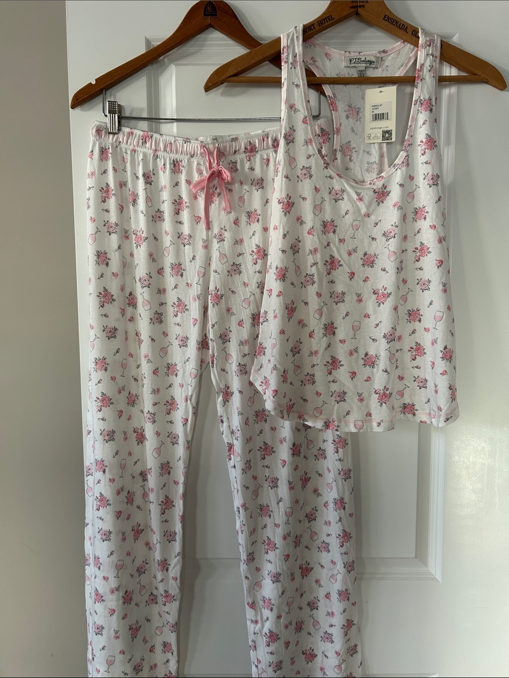 ⭐️NWT!⭐️ PJ Salvage Cool Touch Pajama Set Wine & Roses Sz M w MEASUREMENTS